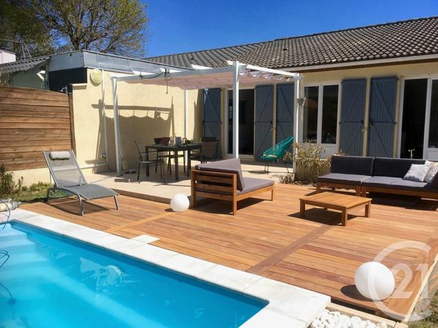 maison à louer - 5 pièces - 137.87 m2 - ST MEDARD EN JALLES - 33 - AQUITAINE - Century 21 Kadima