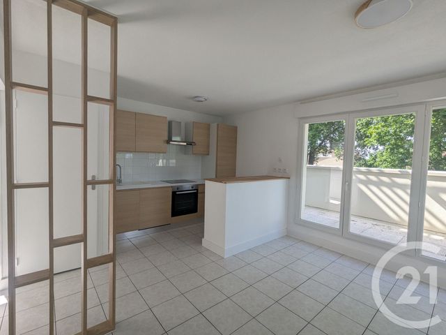 Appartement T2 à louer - 2 pièces - 35.29 m2 - ST MEDARD EN JALLES - 33 - AQUITAINE - Century 21 Kadima