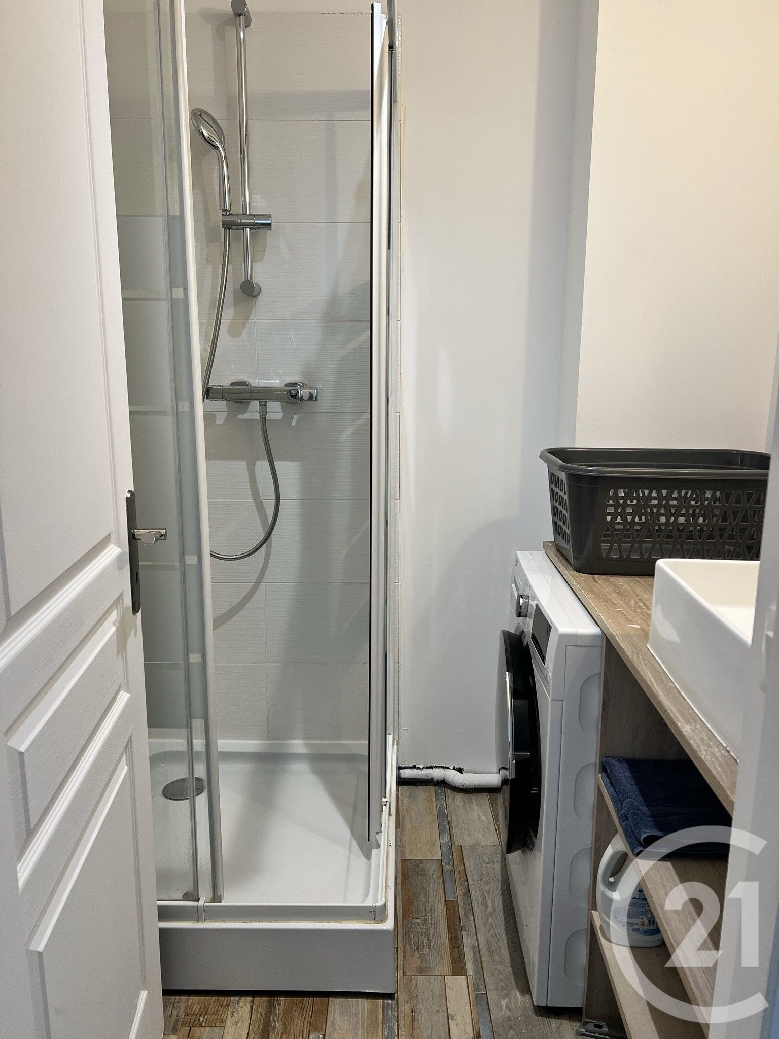 Bien immobilier 1 pièces 9 m² à louer à Cenon — photo 6