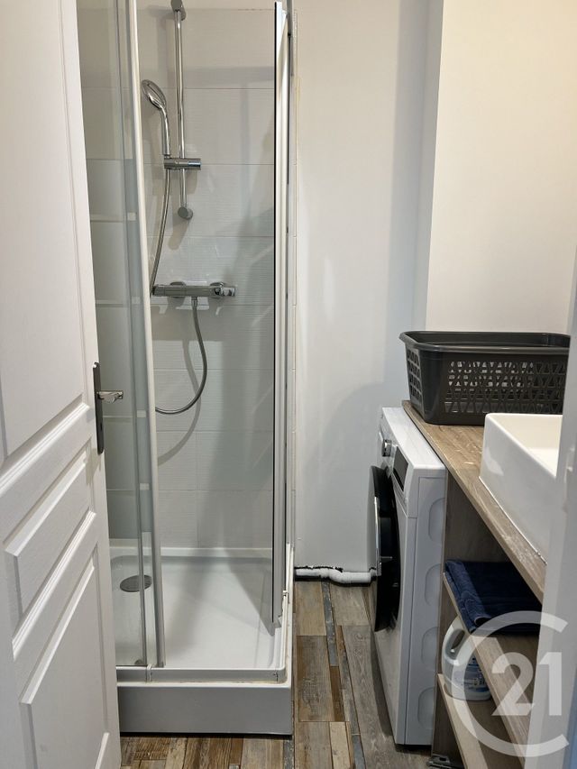 Chambre à louer - 1 pièce - 9.0 m2 - CENON - 33 - AQUITAINE - Century 21 Kadima