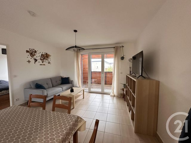 Appartement F2 à louer - 2 pièces - 40.0 m2 - ST JEAN D ILLAC - 33 - AQUITAINE - Century 21 Kadima