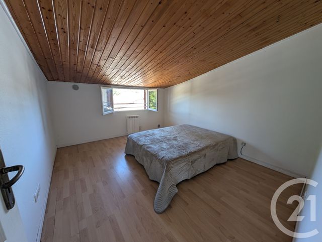 Afficher la photo en grand Appartement T3 à louer - 3 pièces - 75.63 m2 - LE TAILLAN MEDOC - 33 - AQUITAINE - Century 21 Kadima