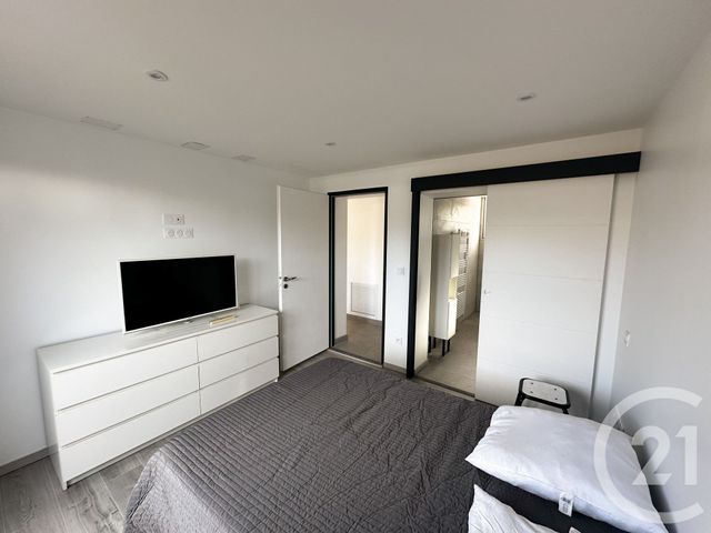 maison à louer - 7 pièces - 109.09 m2 - ST MEDARD EN JALLES - 33 - AQUITAINE - Century 21 Kadima