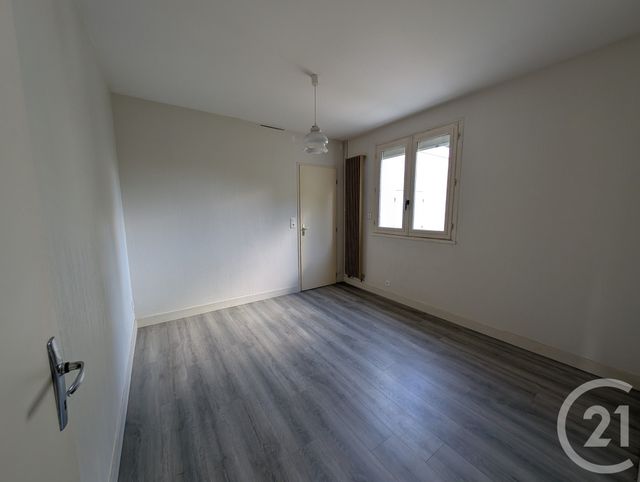 Afficher la photo en grand maison à louer - 6 pièces - 127.09 m2 - ST AUBIN DE MEDOC - 33 - AQUITAINE - Century 21 Kadima