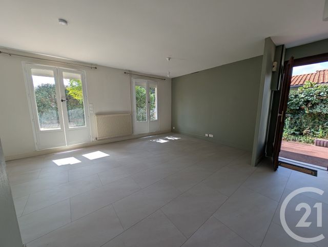 Afficher la photo en grand maison à louer - 6 pièces - 127.09 m2 - ST AUBIN DE MEDOC - 33 - AQUITAINE - Century 21 Kadima