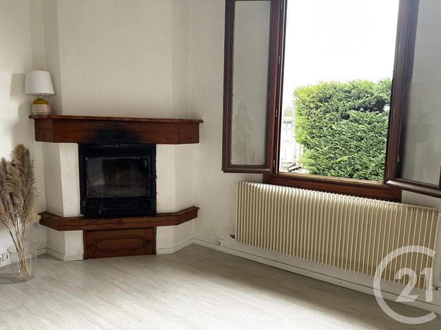 maison à louer - 4 pièces - 82.12 m2 - ST MEDARD EN JALLES - 33 - AQUITAINE - Century 21 Kadima