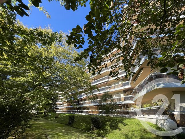 Appartement T4 à louer - 4 pièces - 102.84 m2 - BORDEAUX - 33 - AQUITAINE - Century 21 Kadima