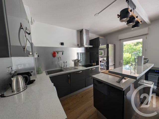 Afficher la photo en grand Appartement T3 à louer - 3 pièces - 65.89 m2 - BORDEAUX - 33 - AQUITAINE - Century 21 Kadima