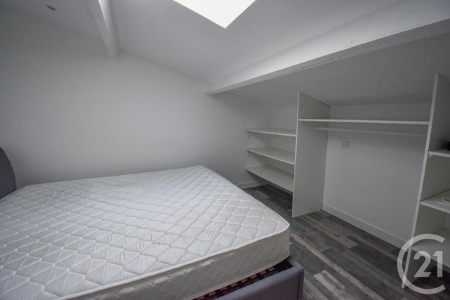 Afficher la photo en grand maison à louer - 4 pièces - 92.3 m2 - ST MEDARD EN JALLES - 33 - AQUITAINE - Century 21 Kadima