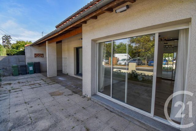 Afficher la photo en grand maison à louer - 4 pièces - 92.3 m2 - ST MEDARD EN JALLES - 33 - AQUITAINE - Century 21 Kadima