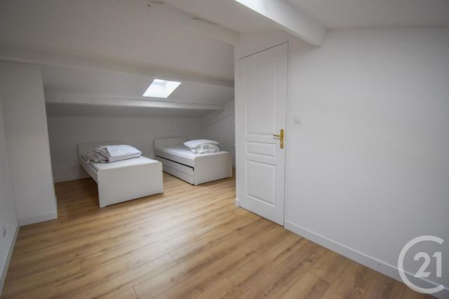 Afficher la photo en grand maison à louer - 4 pièces - 92.3 m2 - ST MEDARD EN JALLES - 33 - AQUITAINE - Century 21 Kadima