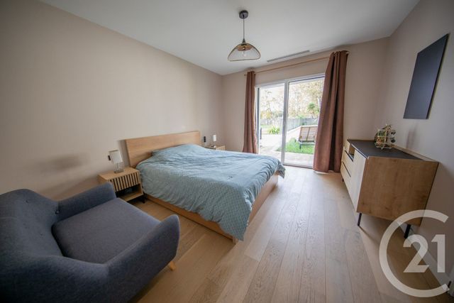 maison à louer - 5 pièces - 185.96 m2 - SALAUNES - 33 - AQUITAINE - Century 21 Kadima