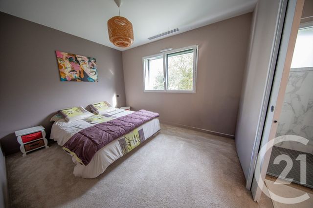 maison à louer - 5 pièces - 185.96 m2 - SALAUNES - 33 - AQUITAINE - Century 21 Kadima