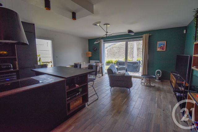 maison à louer - 5 pièces - 106.15 m2 - ST MEDARD EN JALLES - 33 - AQUITAINE - Century 21 Kadima