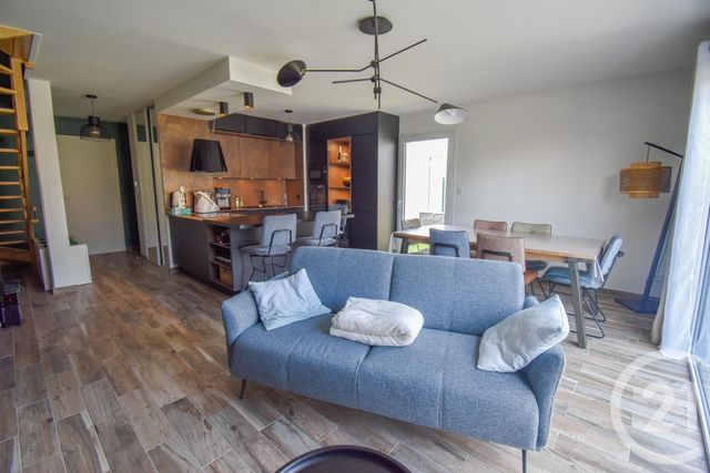 maison à louer - 5 pièces - 106.15 m2 - ST MEDARD EN JALLES - 33 - AQUITAINE - Century 21 Kadima