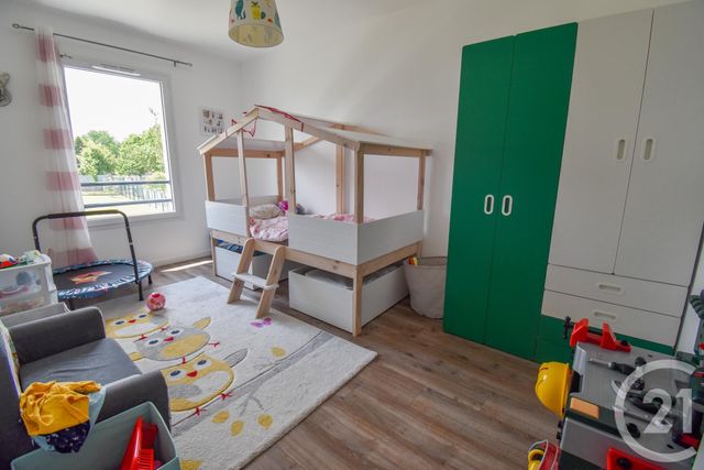 maison à louer - 5 pièces - 106.15 m2 - ST MEDARD EN JALLES - 33 - AQUITAINE - Century 21 Kadima