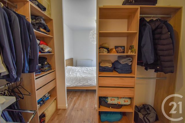 maison à louer - 5 pièces - 106.15 m2 - ST MEDARD EN JALLES - 33 - AQUITAINE - Century 21 Kadima