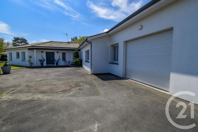 maison à louer - 8 pièces - 168.84 m2 - ST AUBIN DE MEDOC - 33 - AQUITAINE - Century 21 Kadima