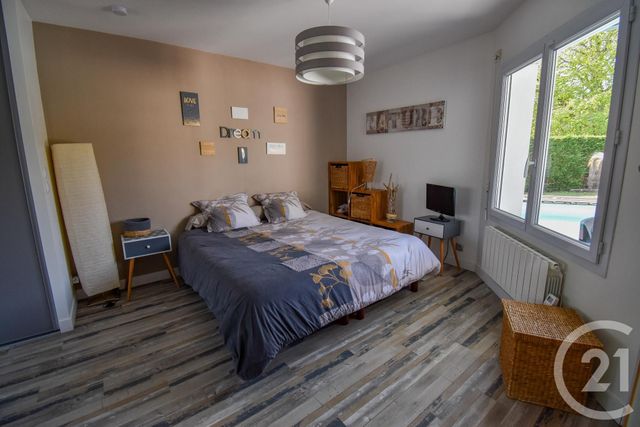 maison à louer - 8 pièces - 168.84 m2 - ST AUBIN DE MEDOC - 33 - AQUITAINE - Century 21 Kadima