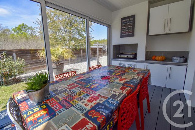 maison à louer - 8 pièces - 168.84 m2 - ST AUBIN DE MEDOC - 33 - AQUITAINE - Century 21 Kadima