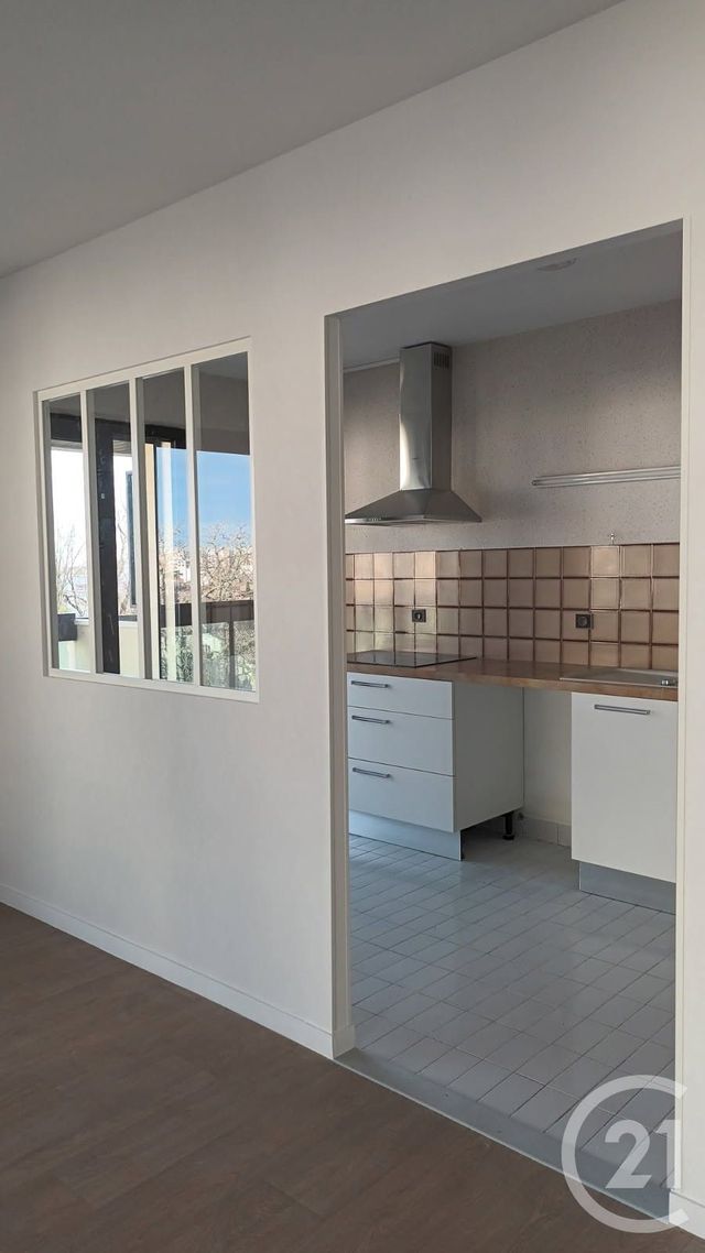 Appartement T3 à louer - 3 pièces - 86.46 m2 - BORDEAUX - 33 - AQUITAINE - Century 21 Kadima