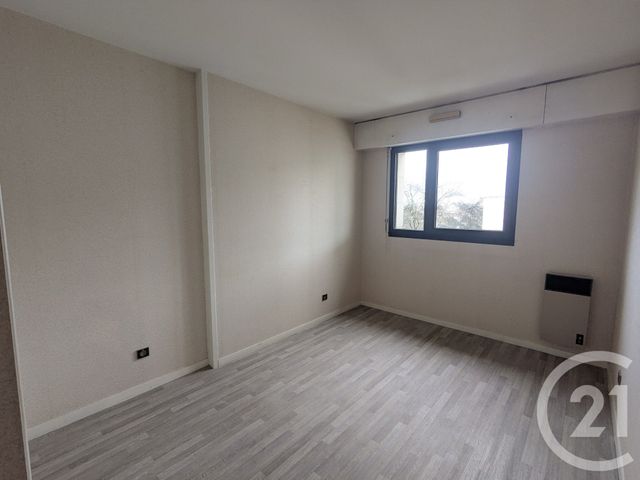 Appartement T3 à louer - 3 pièces - 86.46 m2 - BORDEAUX - 33 - AQUITAINE - Century 21 Kadima