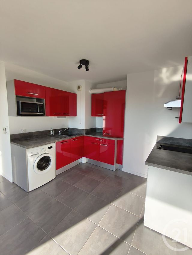 Appartement T2 à louer - 2 pièces - 41.5 m2 - ST MEDARD EN JALLES - 33 - AQUITAINE - Century 21 Kadima