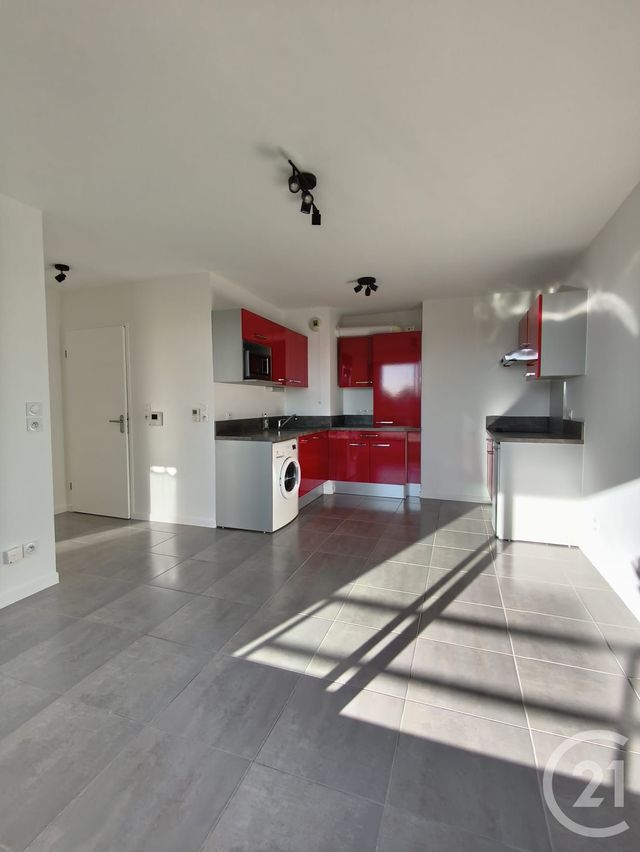 Appartement T2 à louer - 2 pièces - 41.5 m2 - ST MEDARD EN JALLES - 33 - AQUITAINE - Century 21 Kadima