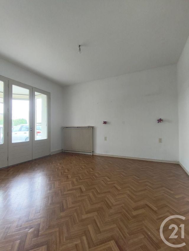 maison à louer - 3 pièces - 78.28 m2 - ST MEDARD EN JALLES - 33 - AQUITAINE - Century 21 Kadima