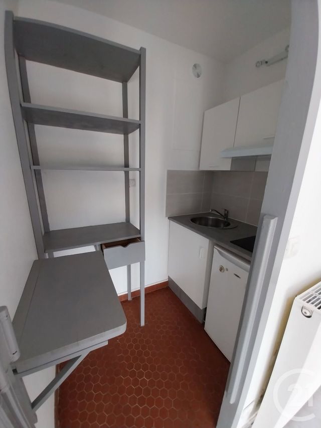 Appartement Studio à louer - 1 pièce - 24.08 m2 - BORDEAUX - 33 - AQUITAINE - Century 21 Kadima