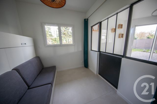 maison à louer - 5 pièces - 135.01 m2 - ST MEDARD EN JALLES - 33 - AQUITAINE - Century 21 Kadima