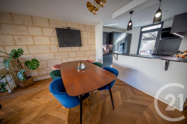 maison à louer - 4 pièces - 102.0 m2 - BORDEAUX - 33 - AQUITAINE - Century 21 Kadima