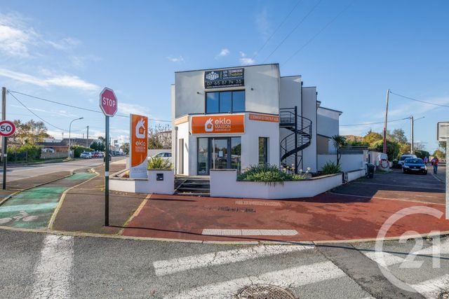 Commerce à louer ST MEDARD EN JALLES