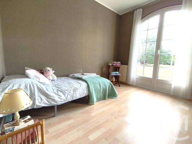 maison à louer - 5 pièces - 104.08 m2 - MARTIGNAS SUR JALLE - 33 - AQUITAINE - Century 21 Kadima