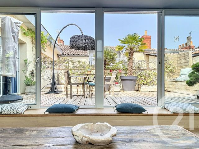 Appartement T3 à louer - 3 pièces - 75.97 m2 - BORDEAUX - 33 - AQUITAINE - Century 21 Kadima