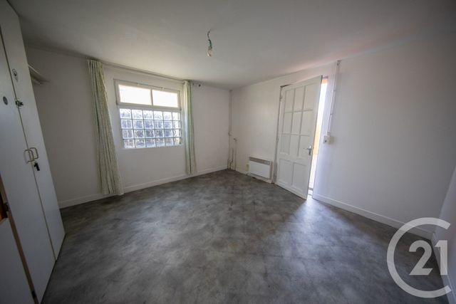 maison à louer - 4 pièces - 66.7 m2 - ST MEDARD EN JALLES - 33 - AQUITAINE - Century 21 Kadima