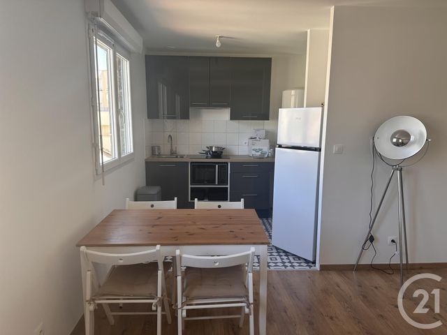 Appartement F3 à louer - 3 pièces - 54.45 m2 - ST MEDARD EN JALLES - 33 - AQUITAINE - Century 21 Kadima