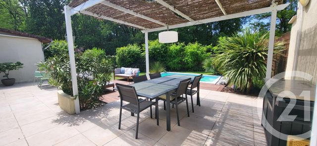 maison à louer - 5 pièces - 115.91 m2 - ST MEDARD EN JALLES - 33 - AQUITAINE - Century 21 Kadima