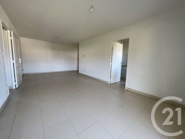 Appartement T3 à louer SAUCATS