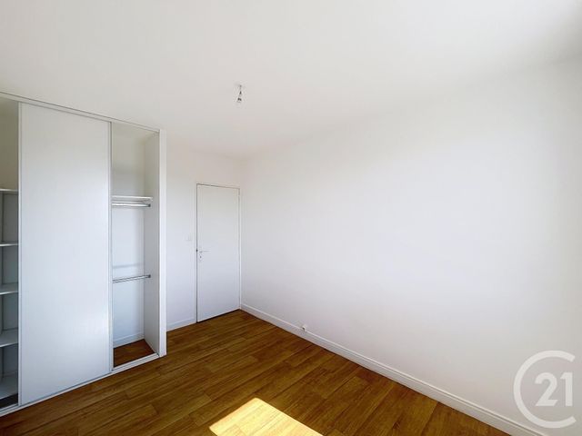 Appartement T3 à louer - 3 pièces - 55.14 m2 - BORDEAUX - 33 - AQUITAINE - Century 21 Kadima