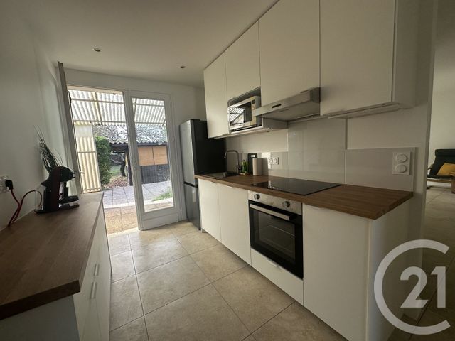 maison à louer - 3 pièces - 57.78 m2 - ST MEDARD EN JALLES - 33 - AQUITAINE - Century 21 Kadima