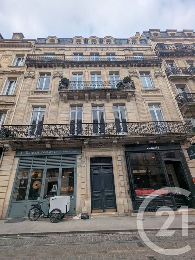 Appartement T2 à louer - 2 pièces - 60.43 m2 - BORDEAUX - 33 - AQUITAINE - Century 21 Kadima