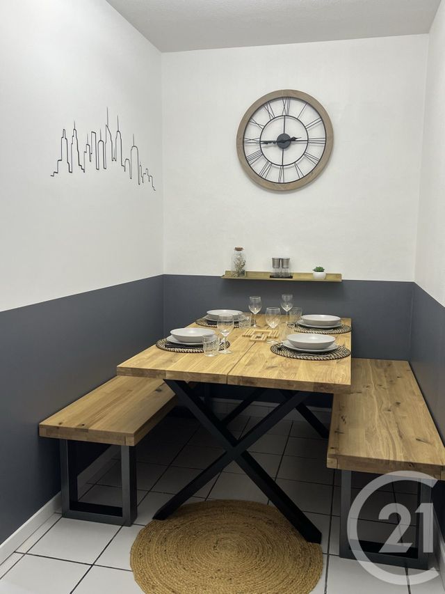 Appartement Chambre à louer - 1 pièce - 10.0 m2 - PESSAC - 33 - AQUITAINE - Century 21 Kadima