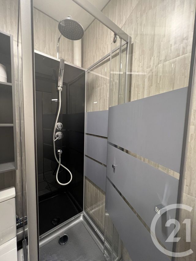 Appartement Chambre à louer - 1 pièce - 10.0 m2 - PESSAC - 33 - AQUITAINE - Century 21 Kadima