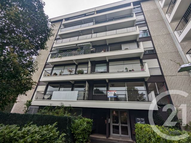 Appartement T3 à louer - 3 pièces - 62.07 m2 - MERIGNAC - 33 - AQUITAINE - Century 21 Kadima