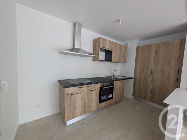 Appartement T3 à louer - 3 pièces - 64.75 m2 - BORDEAUX - 33 - AQUITAINE - Century 21 Kadima