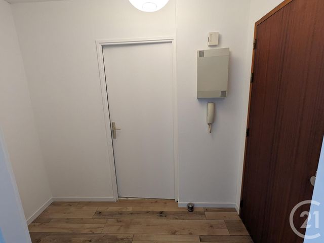 Appartement Studio à louer - 1 pièce - 34.77 m2 - BORDEAUX - 33 - AQUITAINE - Century 21 Kadima