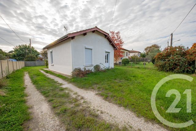 maison à louer - 3 pièces - 56.15 m2 - ST MEDARD EN JALLES - 33 - AQUITAINE - Century 21 Kadima