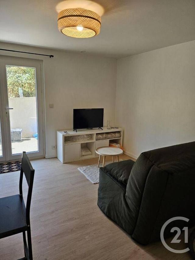 Appartement T1 à louer - 1 pièce - 17.38 m2 - ST MEDARD EN JALLES - 33 - AQUITAINE - Century 21 Kadima