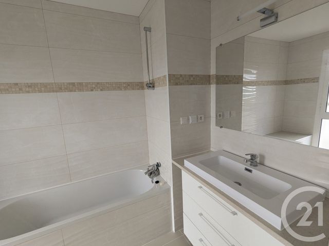 maison à louer - 6 pièces - 152.0 m2 - BORDEAUX - 33 - AQUITAINE - Century 21 Kadima